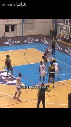 一分變兩分！這哥們得感謝5號為他成就了名場面！